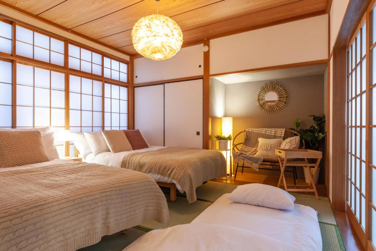 North Shinjuku House