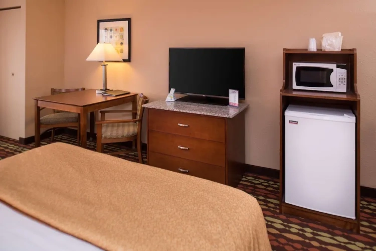 Standard Sextuple room