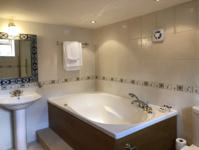 Deluxe Double Suite
