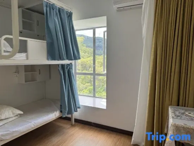 Bed in Dorm (female dorm)