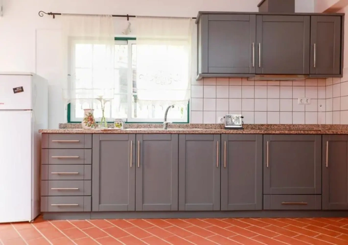 Double Basement Apartment