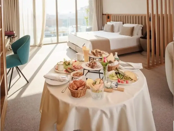 Deluxe Suite