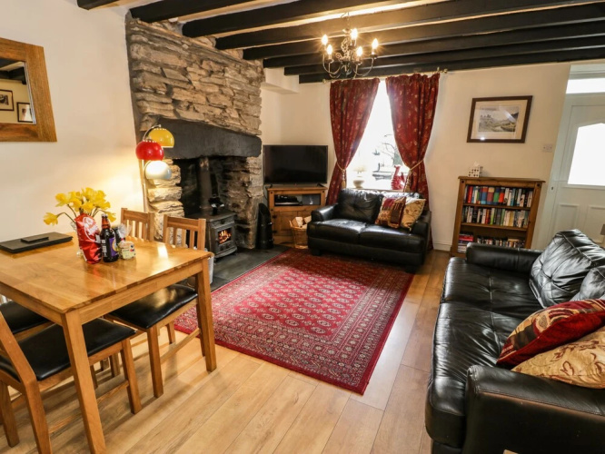 Glan-yr-afon Cottage