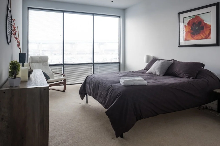 Spacious Townhome Apartments