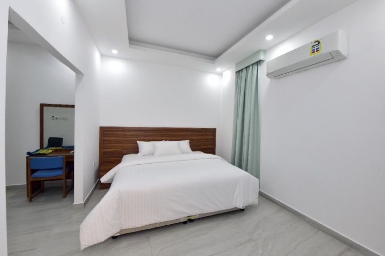 Deluxe Suite
