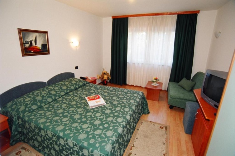 Standard Double room with view