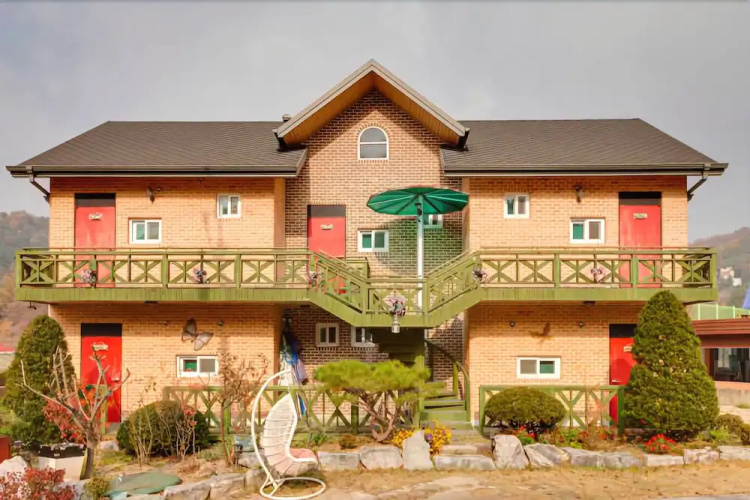 Yangpyeong Only U Pension