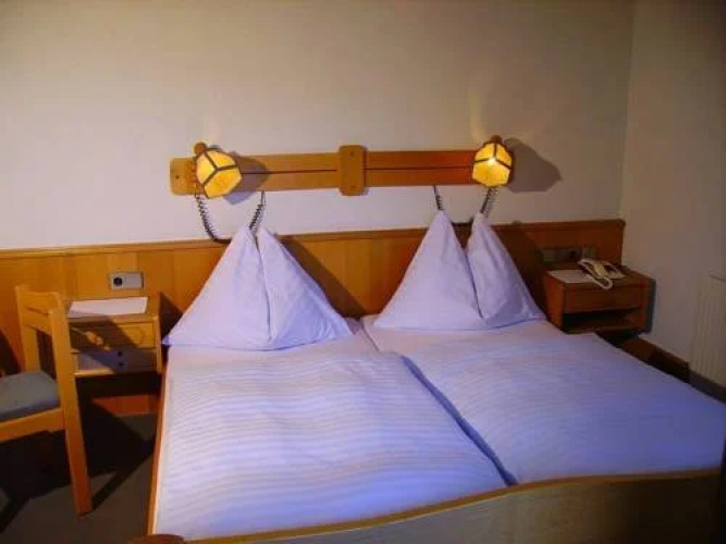 Caf-Hotel Perner