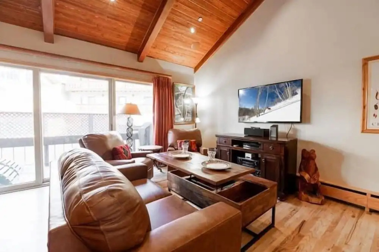 Vail Creekside Condo with Fireplace Near Gondola by RedAwning