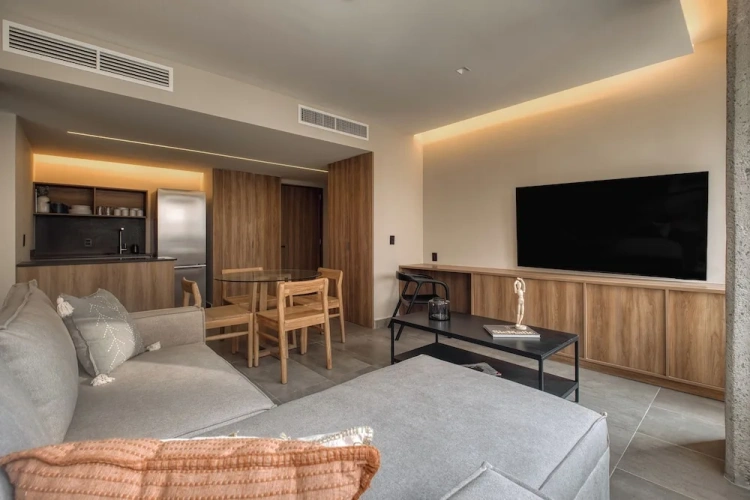1 Bedroom Luxury Apartment