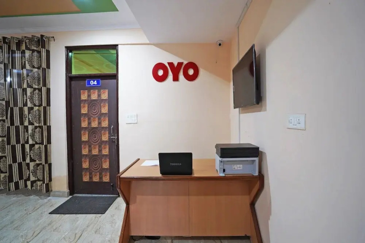 Oyo 60689 Ss Villa