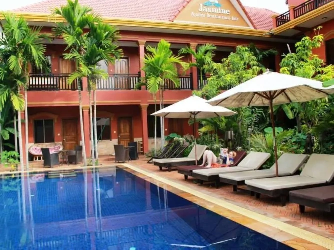 Deluxe Single room