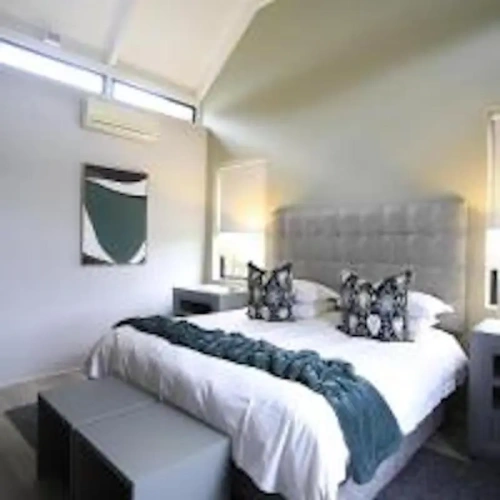 Deluxe Double Suite