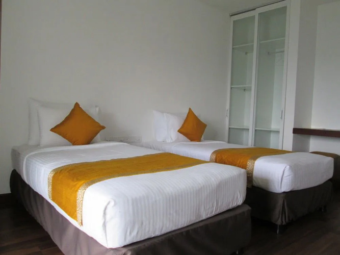 Emerald Hill Hotel