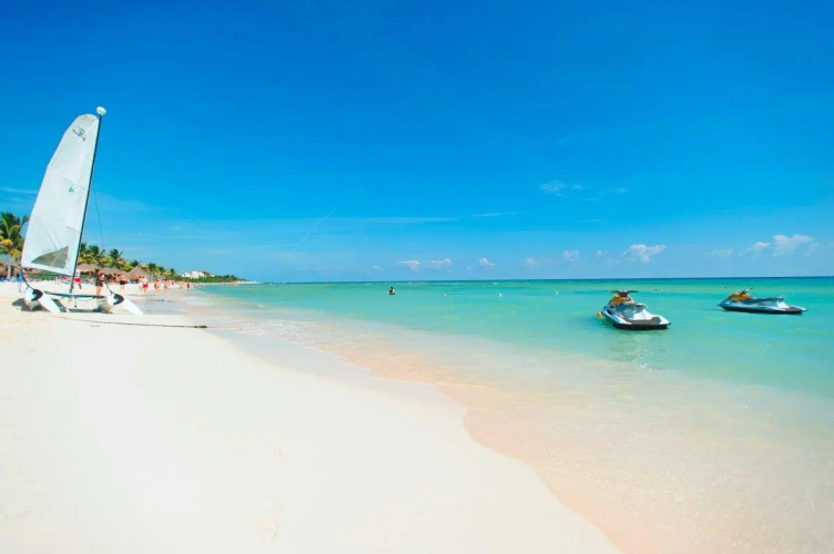 Grand Riviera Princess photo 15