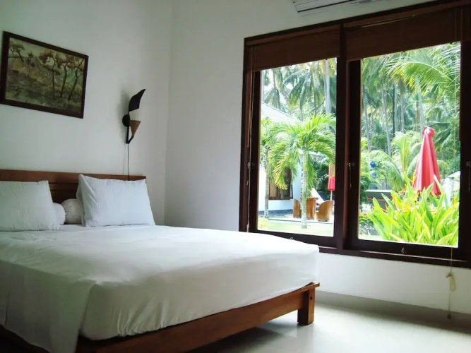 Explorer Lombok from The Shared Pool For 2