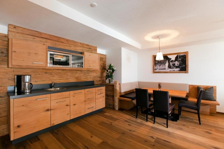 2 Bedrooms Apartment with balcony