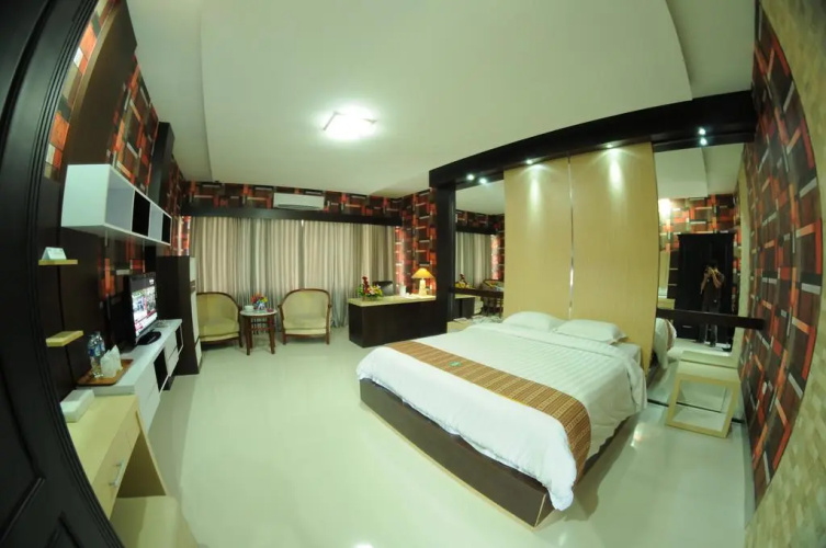 Swarna Dwipa Hotel