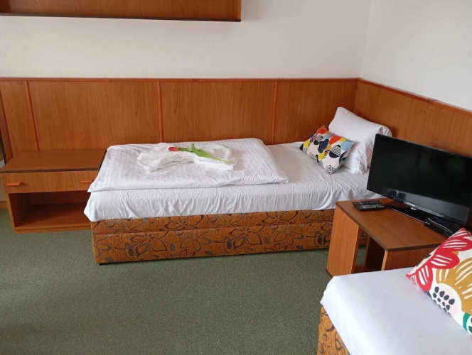 Hotel Maredis