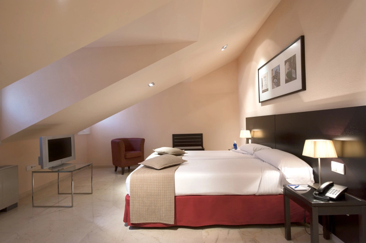 Hotel Exe Suites 33