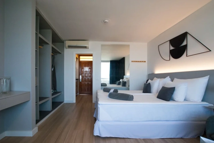 Junior Suite with balcony