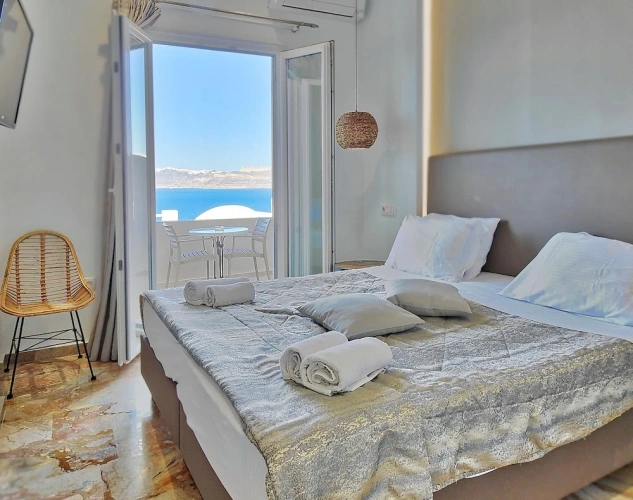 Standard Double room with balcony and with mountain view