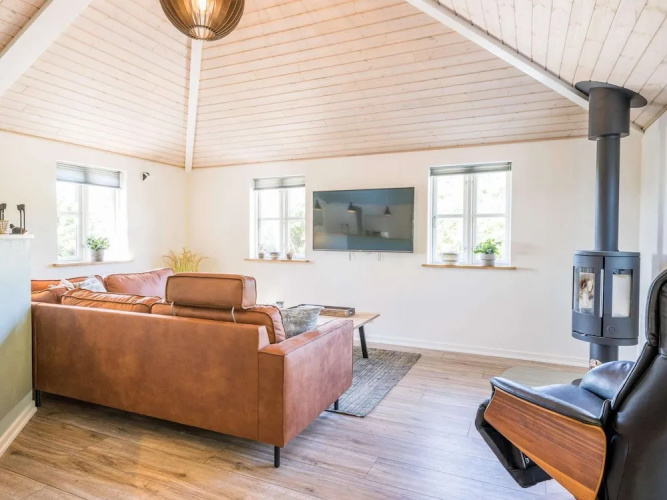 6 Person Holiday Home in Henne