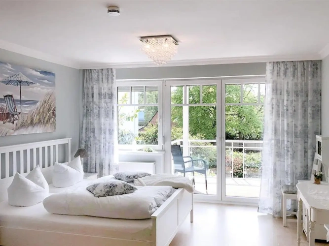 3 Bedrooms Cottage