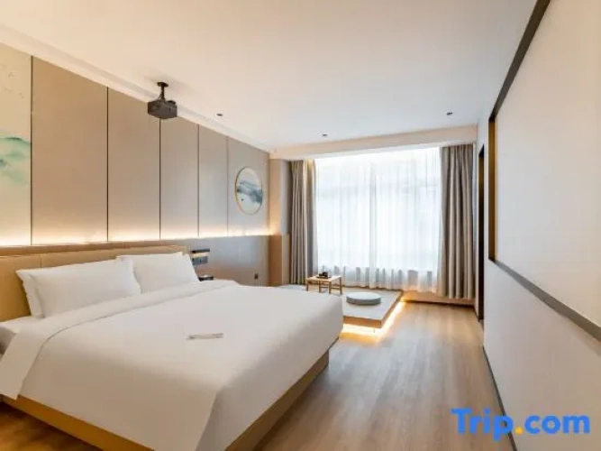 Standard Double room with courtyard view