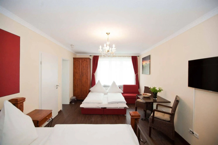 Hotel & Restaurant Ludwigs