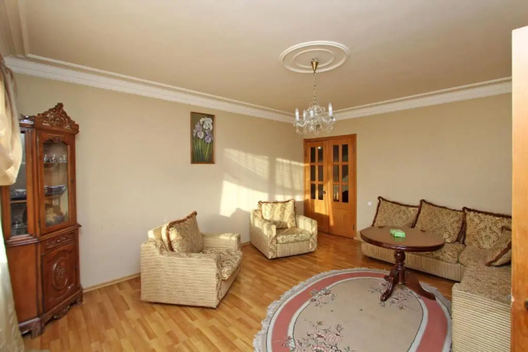 RC on Sayat-Nova avenue 21
