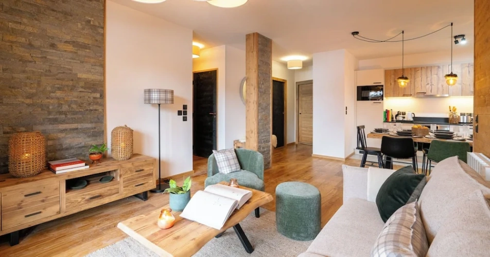 1 Bedroom Apartment with balcony