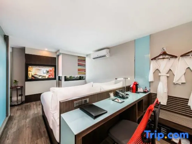 Deluxe Single room