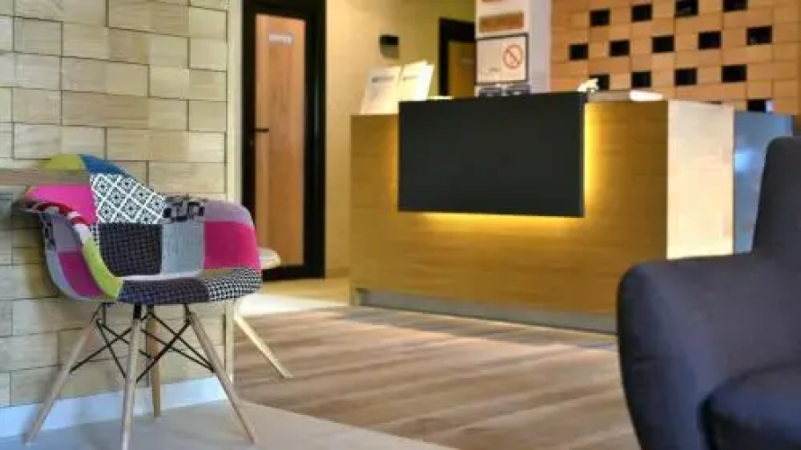 Hotel Mons