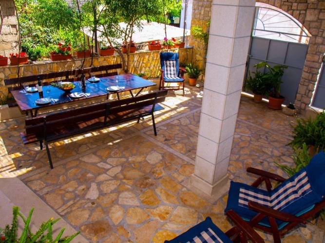 3 Bedrooms Apartment with balcony