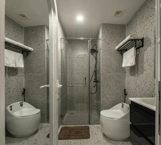 1 Bedroom Apartment with balcony