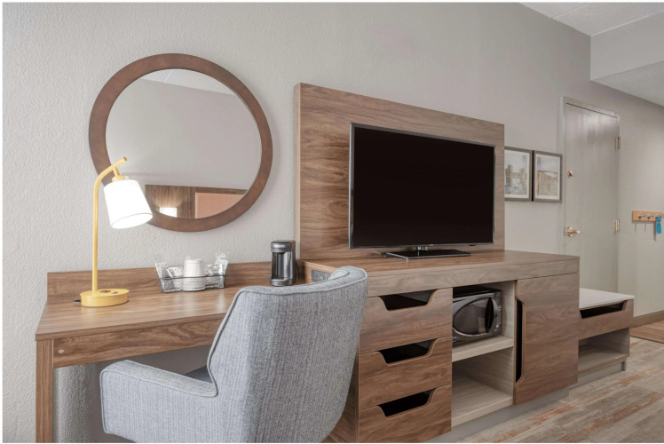 Comfort Inn
