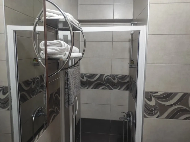 Economy Twin room