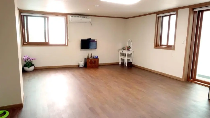 Standard Family room