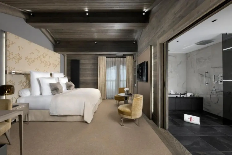 Superior room
