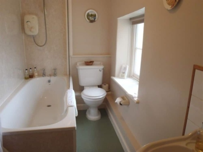 Manor Farm B & B