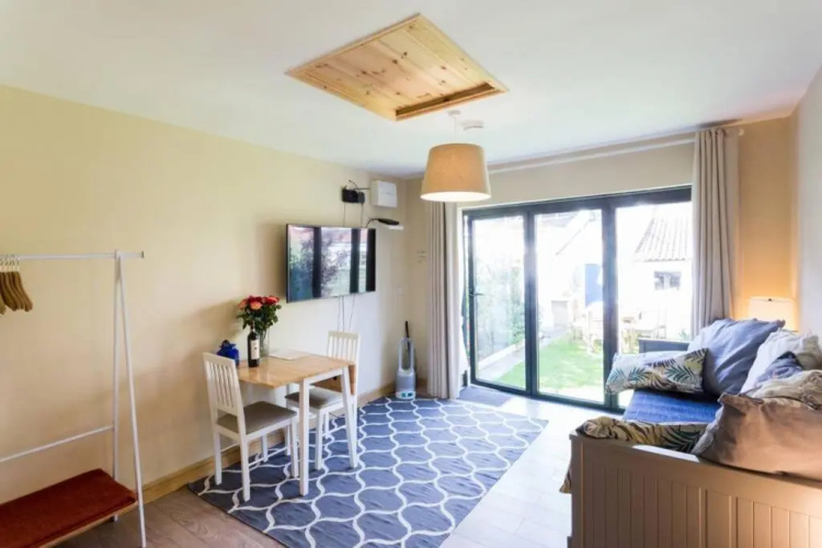 Bristol Little House