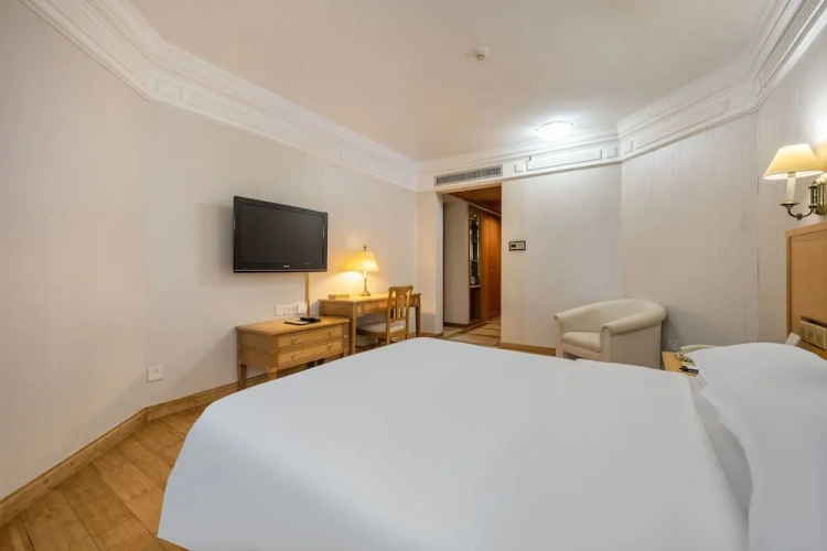 Standard Double room with view