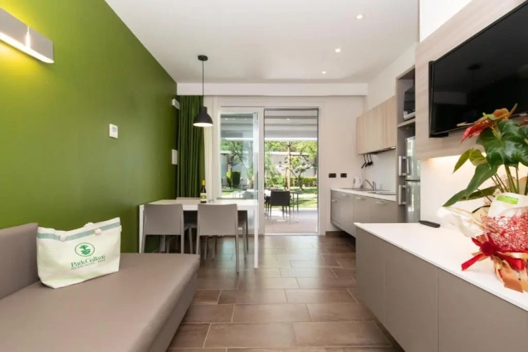 2 Bedrooms Villa