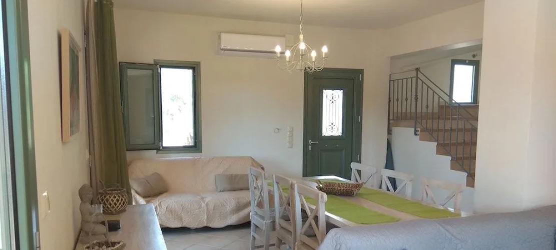 Villa Elaionas 1