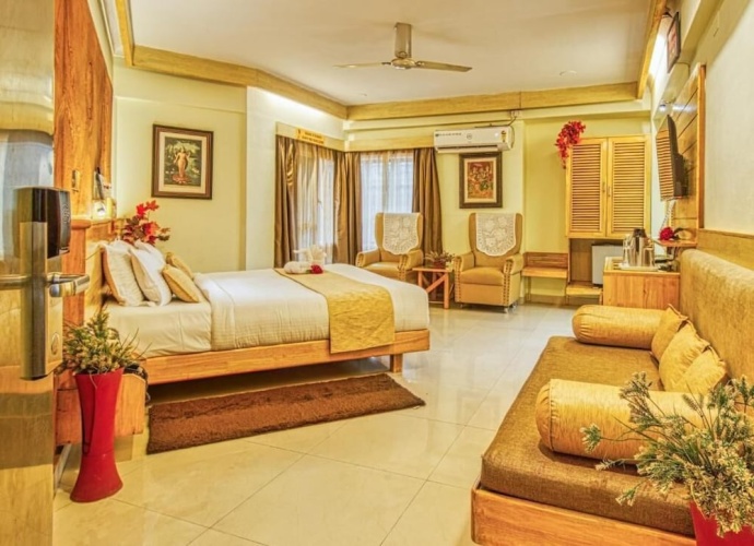 Parklane Hotel