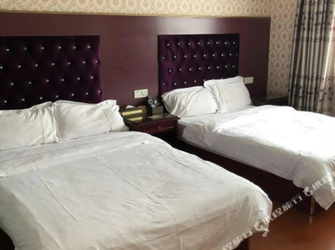 Zhaoqing Dengfeng Business Hotel B