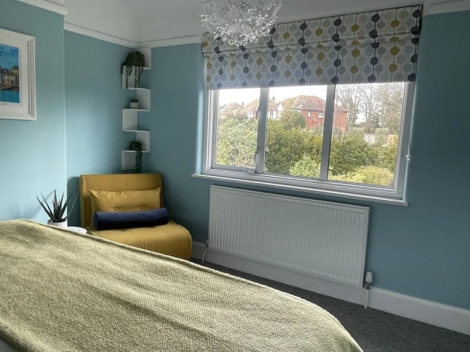 5 Bedrooms Cottage