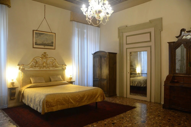 Palazzo Camozzini