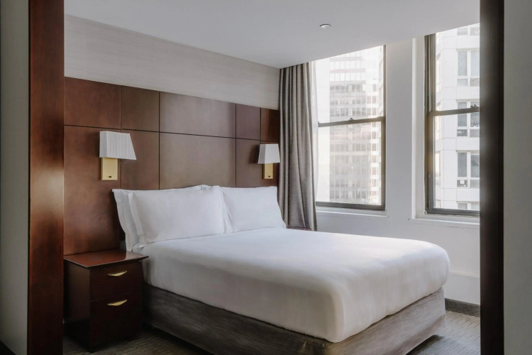 Club Quarters Hotel Wacker at Michigan, Chicago